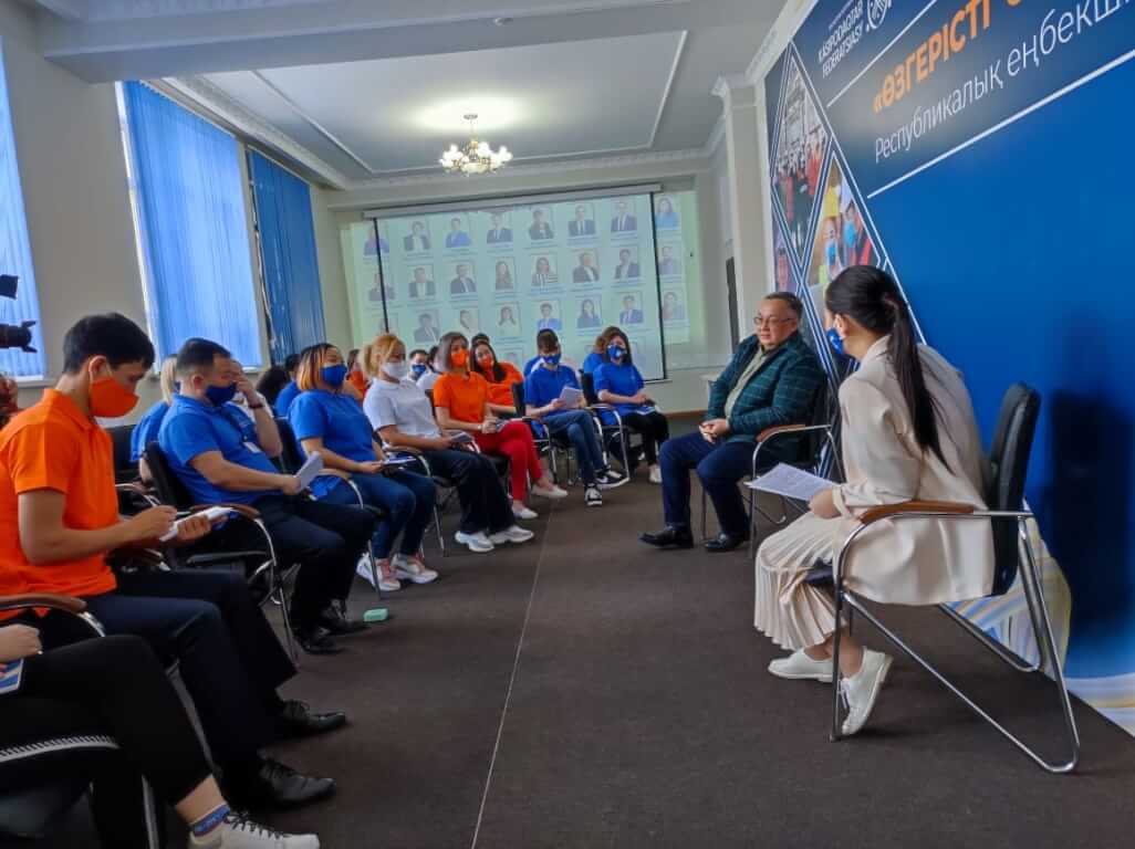 Вы сейчас просматриваете САТЫБАЛДЫ ДАУЛЕТАЛИН: «НЫНЕШНЯЯ ЭПОХА ПЕРЕМЕН ОТКРЫВАЕТ ПЕРЕД МОЛОДЕЖЬЮ БОЛЬШИЕ ВОЗМОЖНОСТИ»