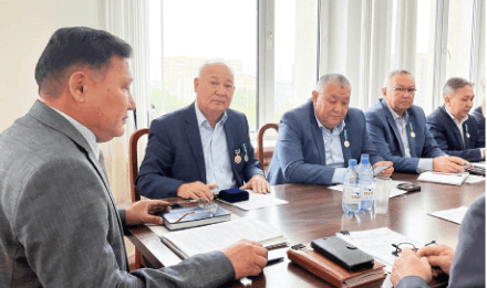 Вы сейчас просматриваете КӘСІПОДАҚ ҚЫЗМЕТІНДЕ – ШИРЕК ҒАСЫР!