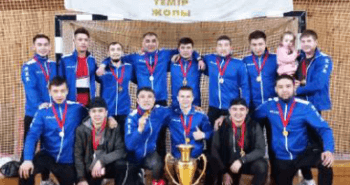 Подробнее о статье ЧЕМПИОНЫ С МНОГОЛЕТНИМ СТАЖЕМ!