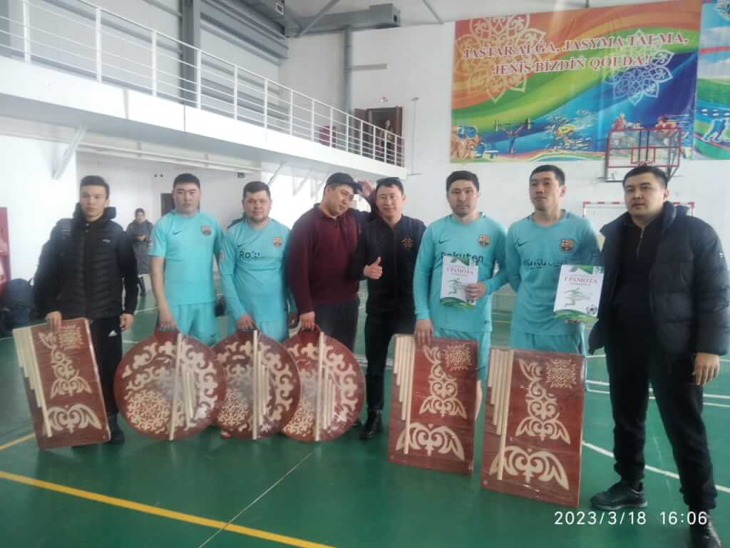 Вы сейчас просматриваете В ФУТЗАЛЕ – НАСТОЯЩИЕ МУЖЧИНЫ
