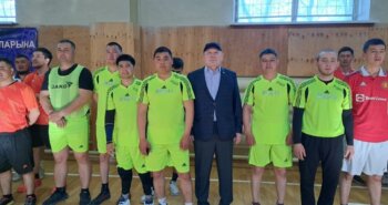 Подробнее о статье ВОЛЕЙБОЛ ДЛЯ СИЛЬНЫХ И ЛОВКИХ