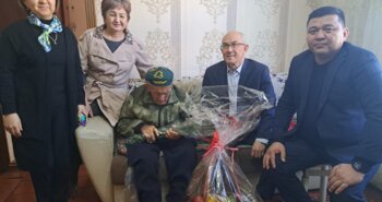 Подробнее о статье ПОЗДРАВИЛИ ВЕТЕРАНОВ