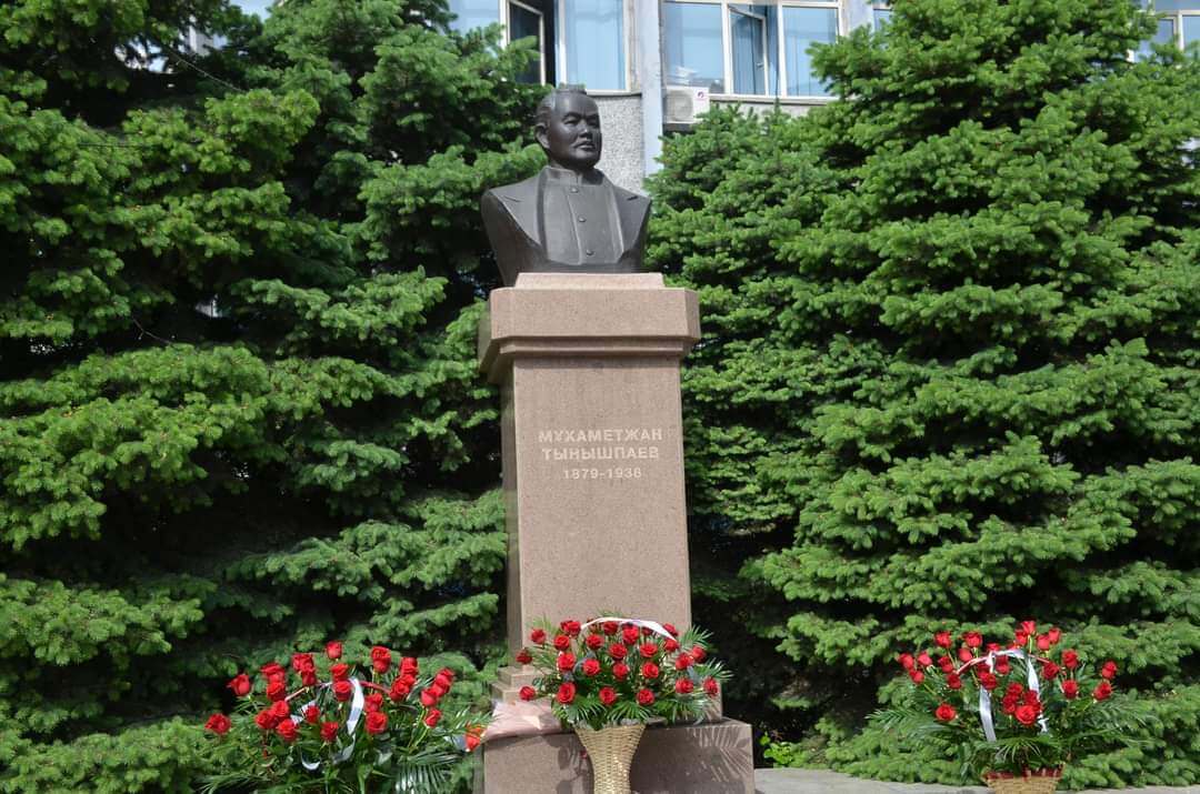 Вы сейчас просматриваете ИМЯ, СТАВШЕЕ ЛЕГЕНДОЙ