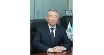 Подробнее о статье Председатель «Казпрофтранс» Оразгали Ахметбаев поздравил железнодорожников