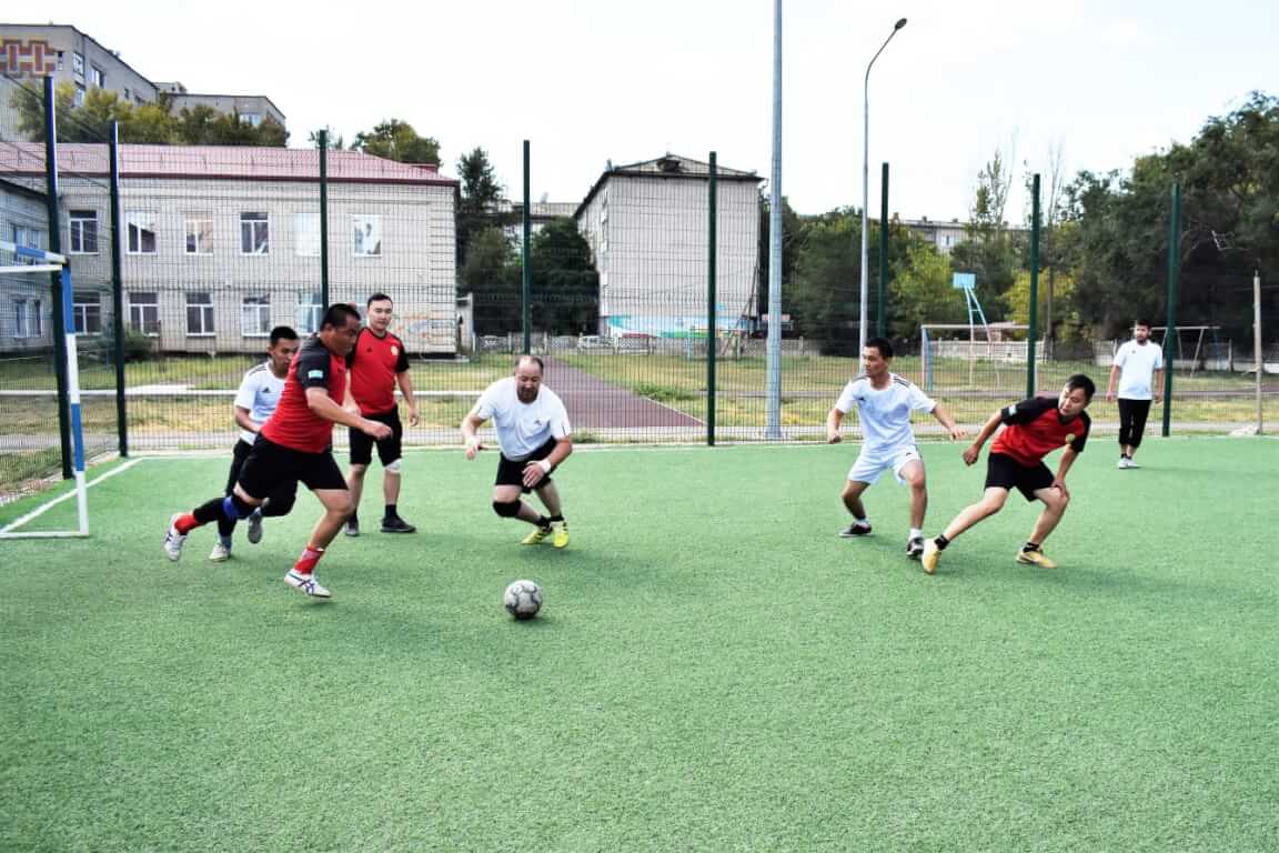 Подробнее о статье Игра в кругу друзей