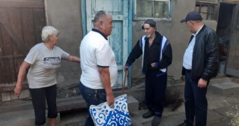 Подробнее о статье “Қарты бар үйдің қазынасы бар”