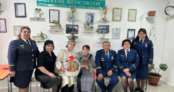 Подробнее о статье Қарттар үйіндегі кездесу