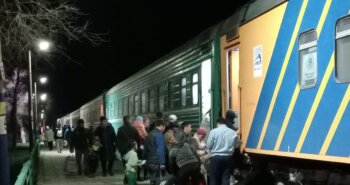Подробнее о статье Табиғи апат аумағынан келгендерге қызмет етуде