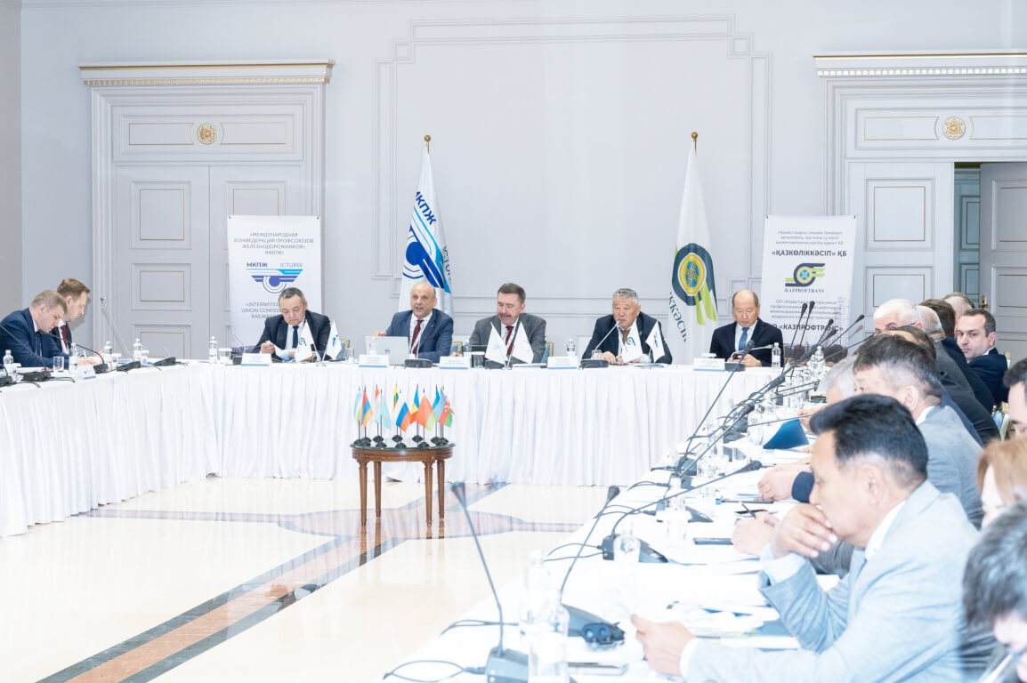Подробнее о статье Қоғамда кәсіподақтың рөлі артып келеді