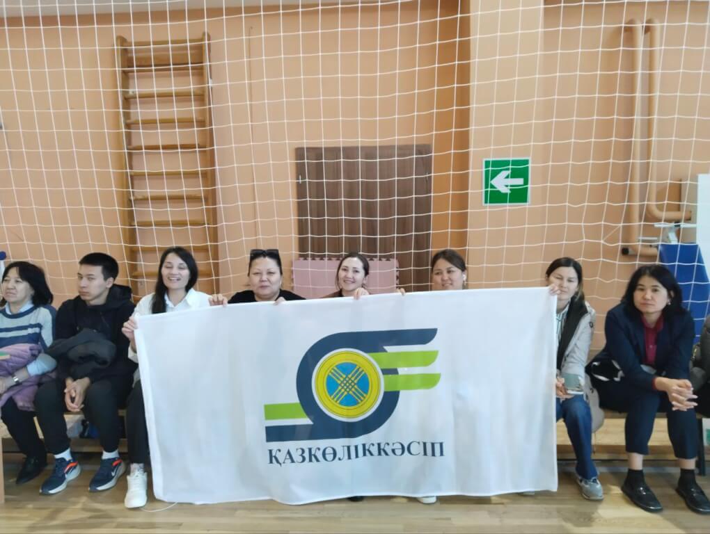 Вы сейчас просматриваете ҚТЖ балаларға мерекелік көңіл-күй сыйлады