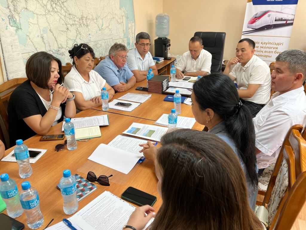 Подробнее о статье Еңбек қауіпсіздігі бойынша семинар өтті